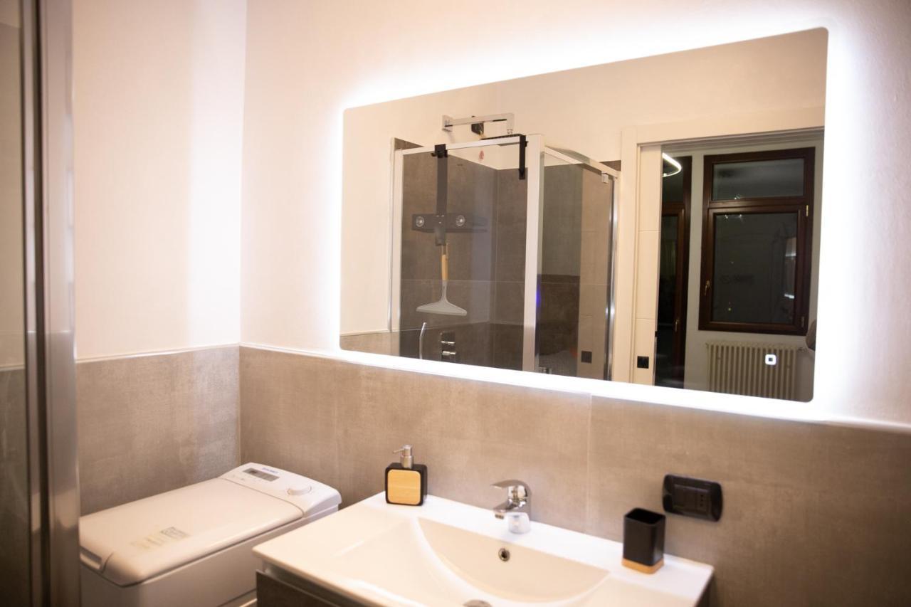 Sweet House Meda Apartment Milan Luaran gambar