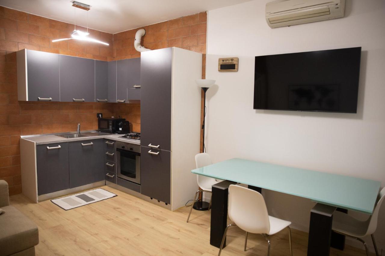 Sweet House Meda Apartment Milan Luaran gambar